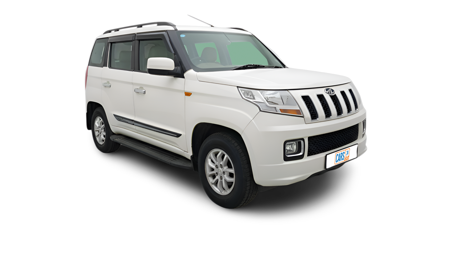 Mahindra TUV300-img